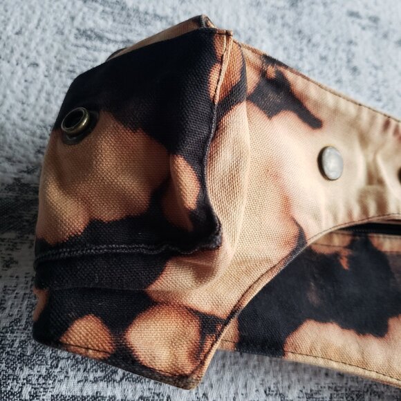 Rabbit and Empee Tie Dye Waist Utility Pocket Belt Length: 43" - Picture 7 of 11